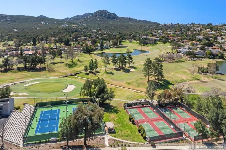 24002 Del Amo Rd, Ramona, California 92065