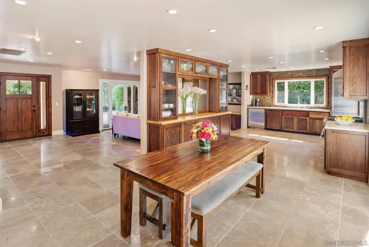 24002 Del Amo Rd, Ramona, California 92065