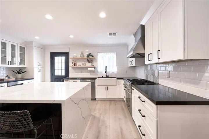 4512 Loganview Drive, Yorba Linda, California 92886