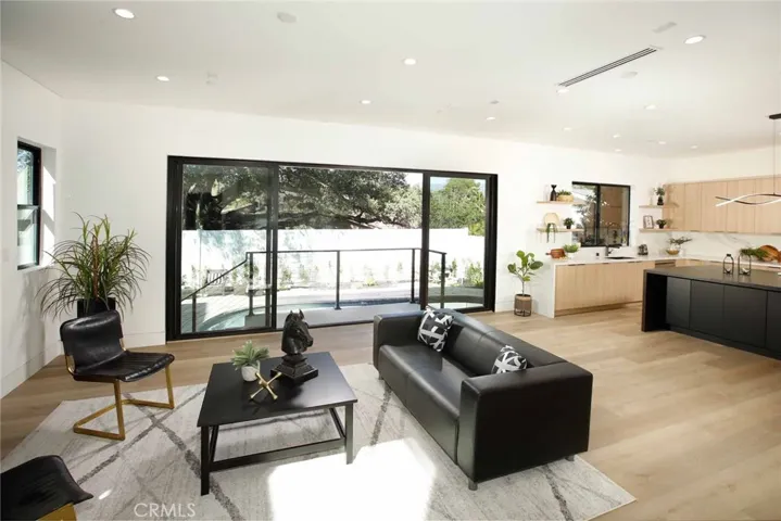 8409 Cora Street, Sunland, California 91040