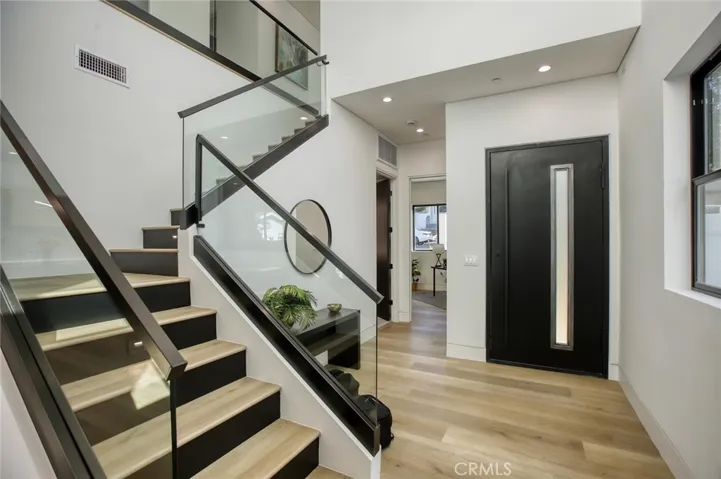 8409 Cora Street, Sunland, California 91040