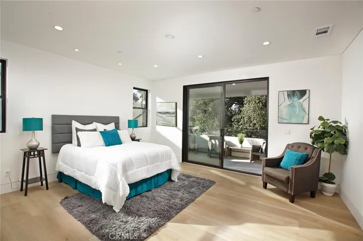 8409 Cora Street, Sunland, California 91040