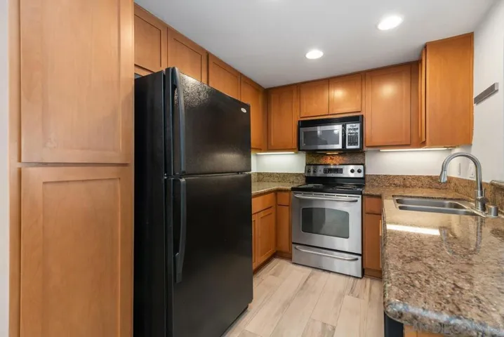 505 San Pasqual Valley Rd 171, Escondido, California 92027