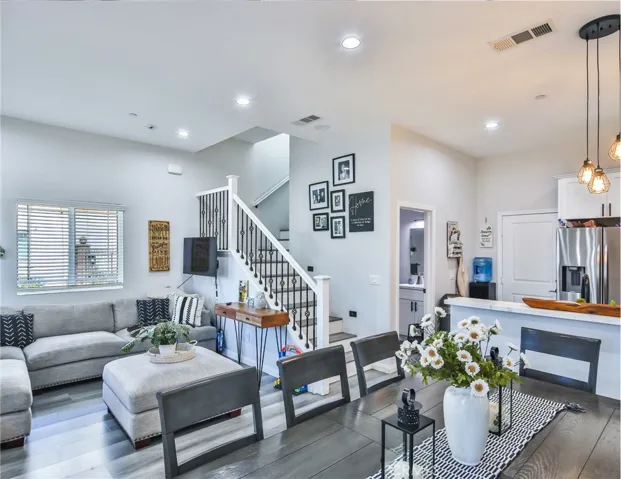 9223 Cypress Avenue, Fontana, California 92335