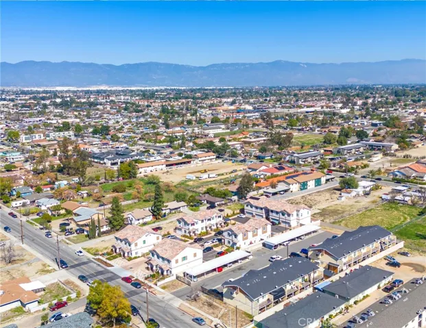 9223 Cypress Avenue, Fontana, California 92335