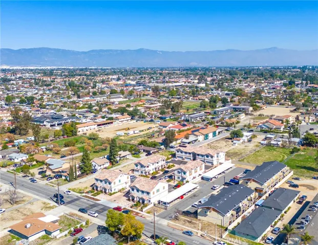 9223 Cypress Avenue, Fontana, California 92335