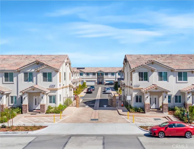 9223 Cypress Avenue, Fontana, California 92335