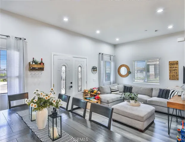 9223 Cypress Avenue, Fontana, California 92335