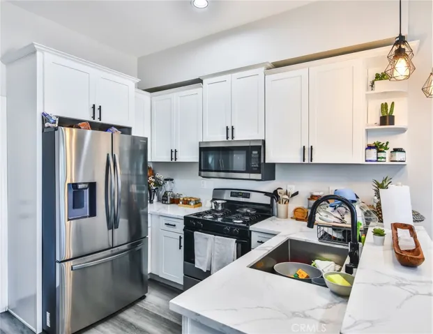 9223 Cypress Avenue, Fontana, California 92335