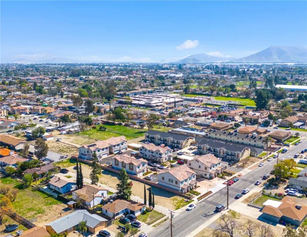 9223 Cypress Avenue, Fontana, California 92335