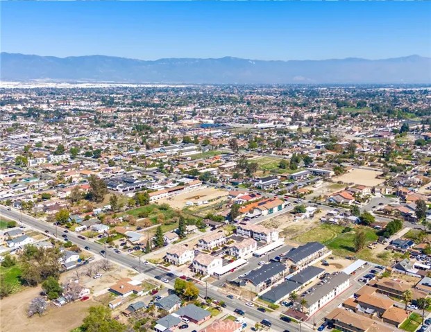 9223 Cypress Avenue, Fontana, California 92335