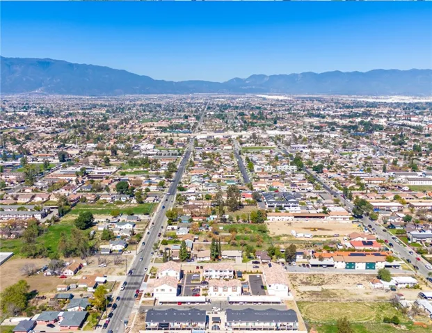 9223 Cypress Avenue, Fontana, California 92335