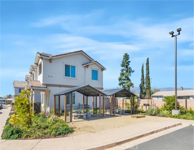 9223 Cypress Avenue, Fontana, California 92335