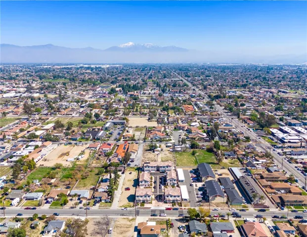 9223 Cypress Avenue, Fontana, California 92335