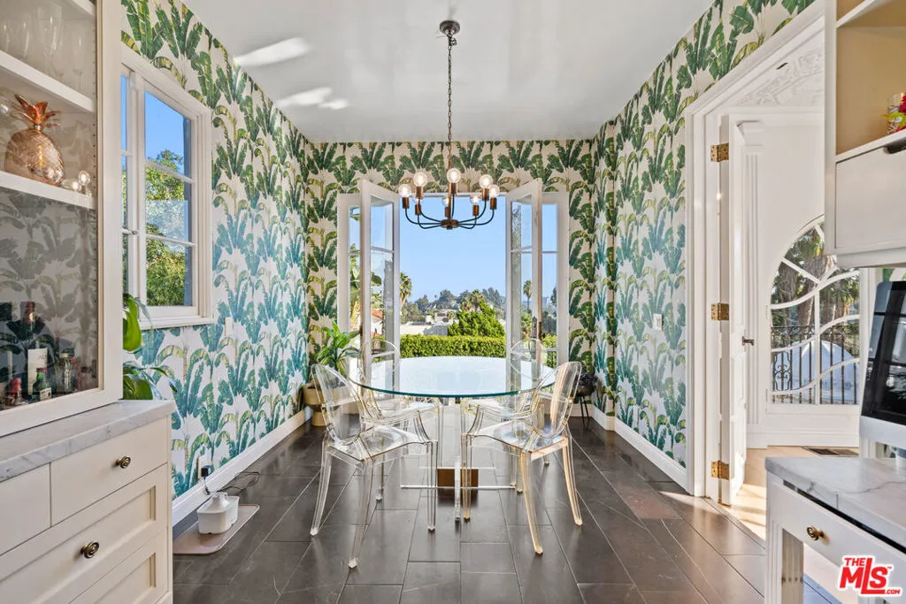 6533 Cahuenga Terrace, Los Angeles, California 90068 home-pic-39