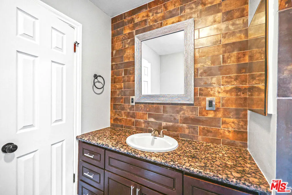 11419 Sunshine Terrace, Studio City, California 91604 home-pic-33