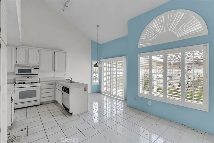 5785 Riviera Avenue, Banning, California 92220