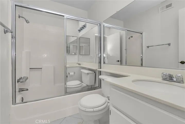 5785 Riviera Avenue, Banning, California 92220