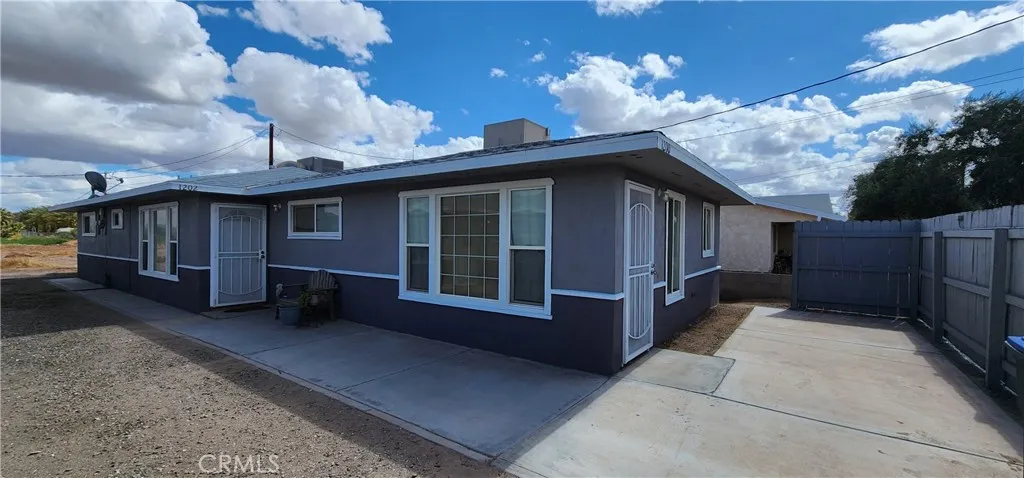 1200 N Broadway, Blythe, California 92225 home-pic-0