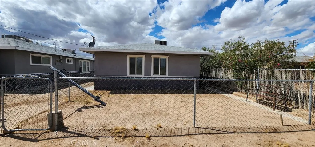 1200 N Broadway, Blythe, California 92225 home-pic-5