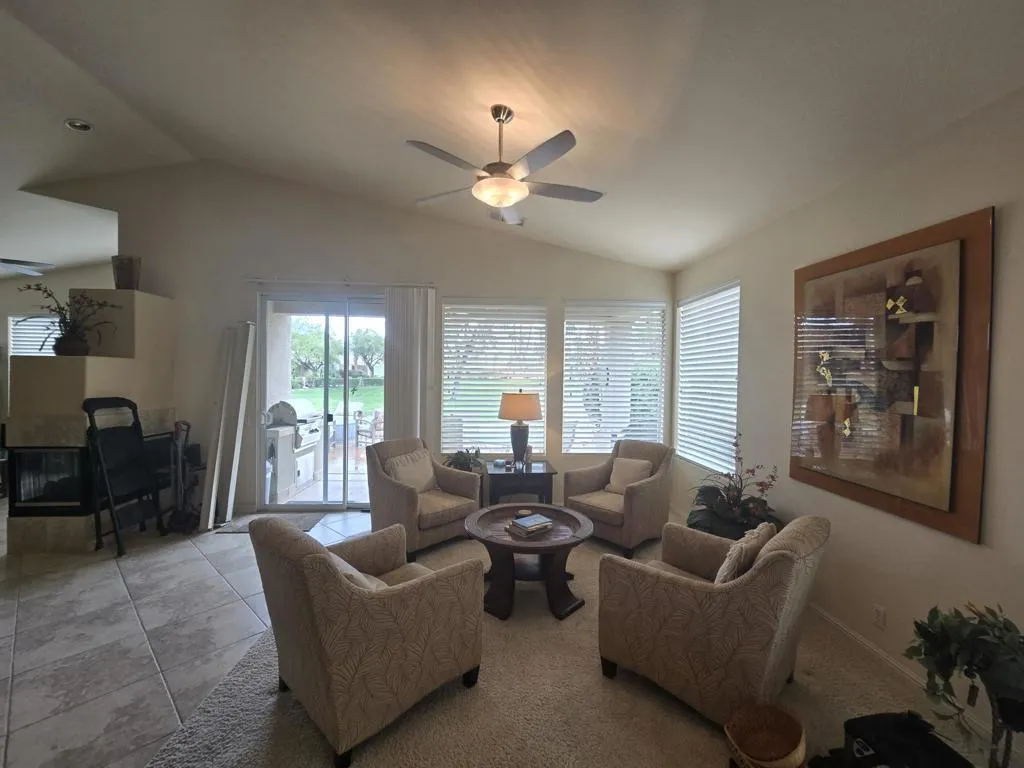 29136 W Laguna Drive, Cathedral City, California 92234 home-pic-5