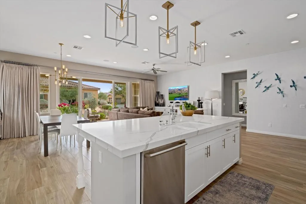 4150 Via Cararra, Palm Desert, California 92260 home-pic-15