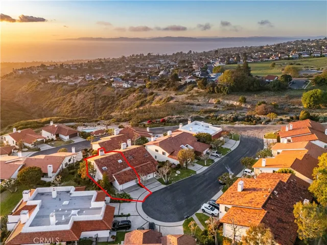 25 Ocean Crest Court, Rancho Palos Verdes, California 90275