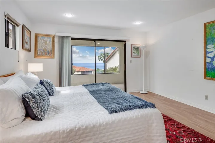 25 Ocean Crest Court, Rancho Palos Verdes, California 90275