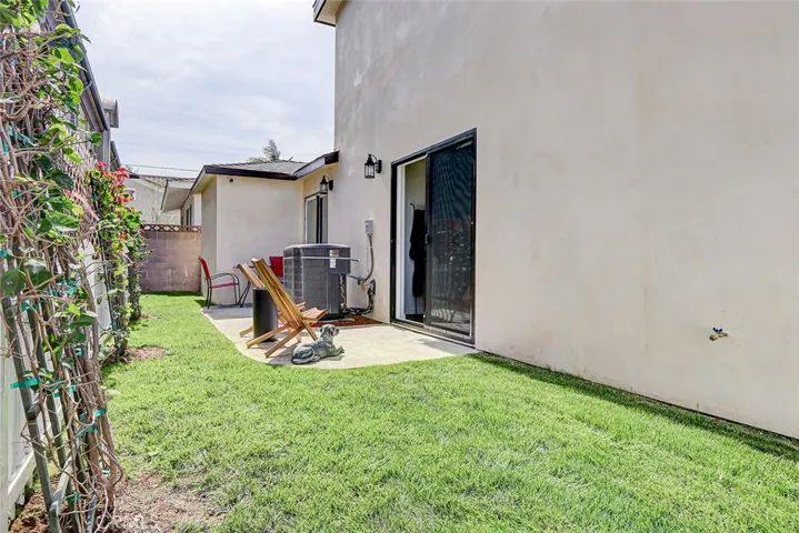 2200 Plant Avenue, Redondo Beach, California 90278
