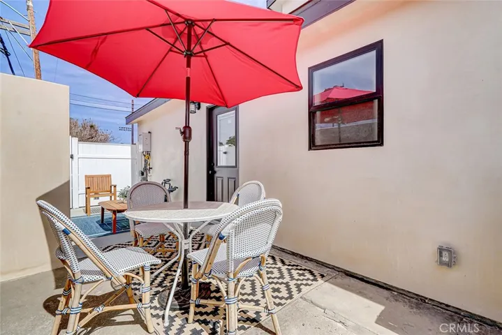 2200 Plant Avenue, Redondo Beach, California 90278