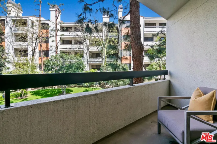 2131 Century Park Lane 116, Los Angeles, California 90067