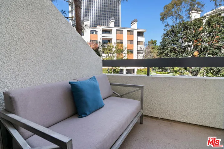 2131 Century Park Lane 116, Los Angeles, California 90067