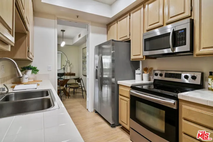 2131 Century Park Lane 116, Los Angeles, California 90067