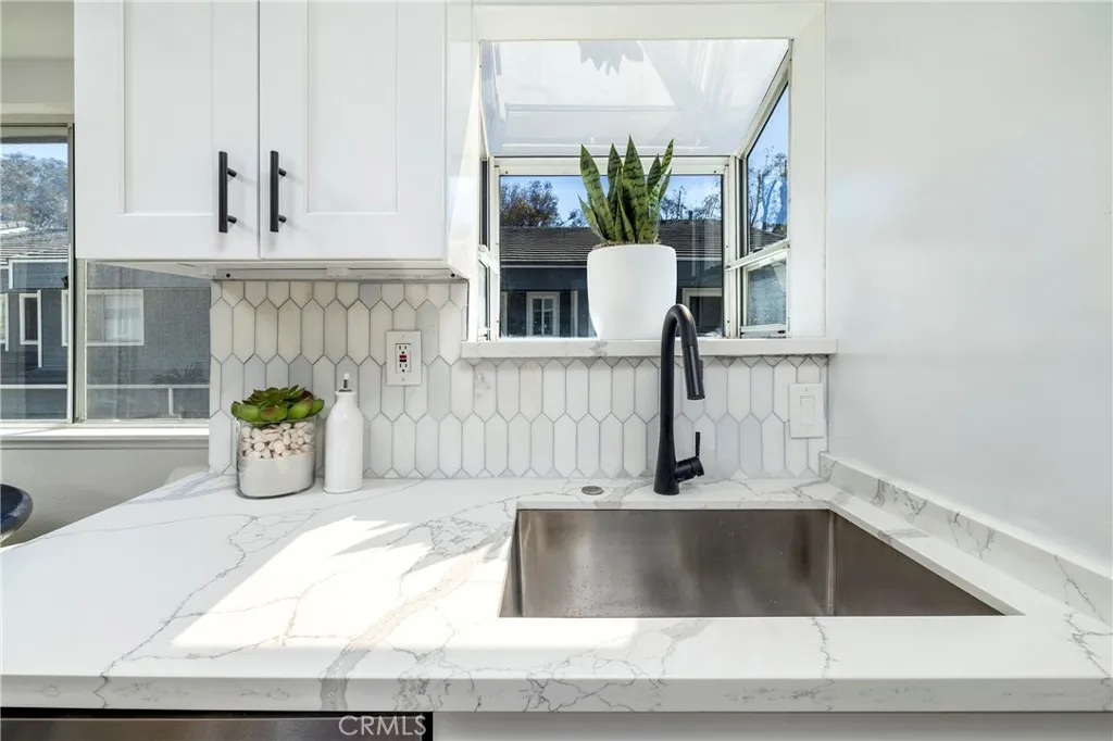 24877 Nueva Vista Drive 23, Laguna Niguel, California 92677 home-pic-7