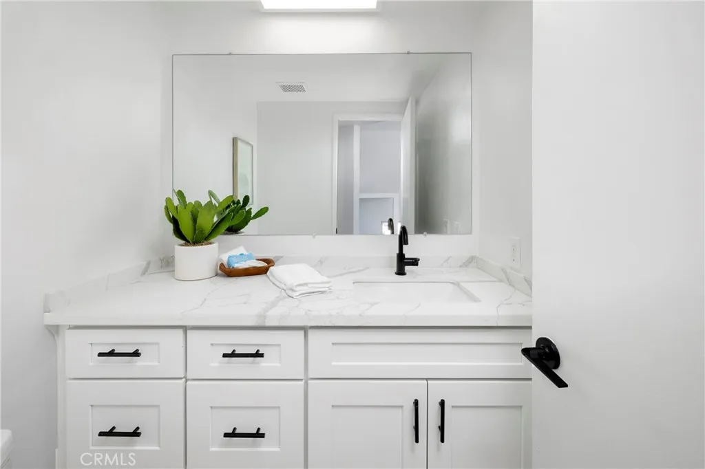 24877 Nueva Vista Drive 23, Laguna Niguel, California 92677 home-pic-9