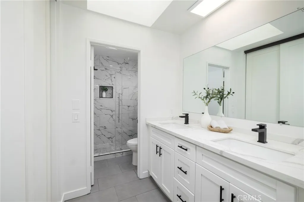 24877 Nueva Vista Drive 23, Laguna Niguel, California 92677 home-pic-12