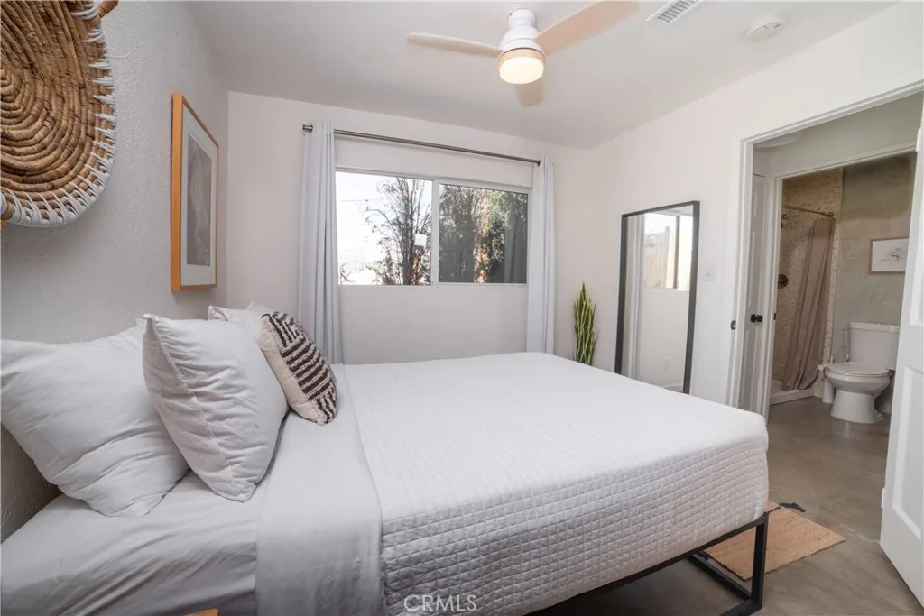 4762 Avenida Del Sol, Joshua Tree, California 92252 home-pic-32