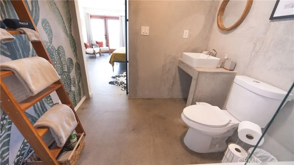 4762 Avenida Del Sol, Joshua Tree, California 92252 home-pic-25