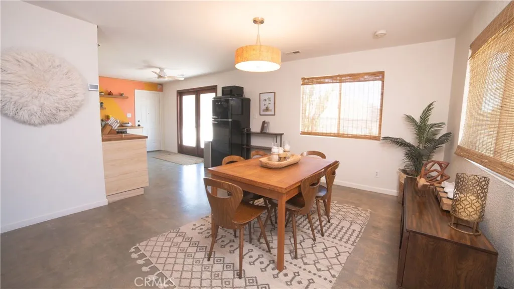 4762 Avenida Del Sol, Joshua Tree, California 92252 home-pic-28