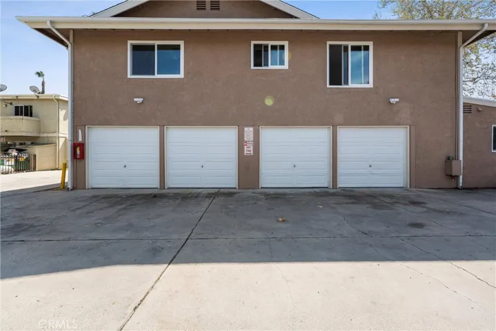 39001 Calle Hermosa, Murrieta, California 92563