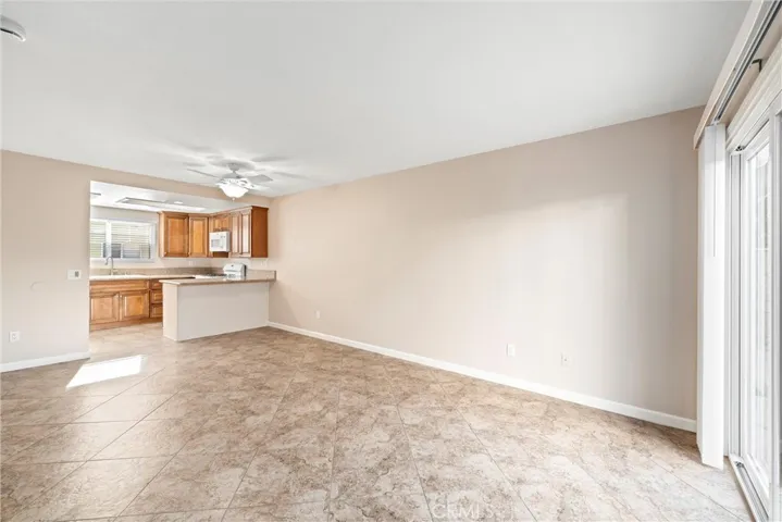 39001 Calle Hermosa, Murrieta, California 92563