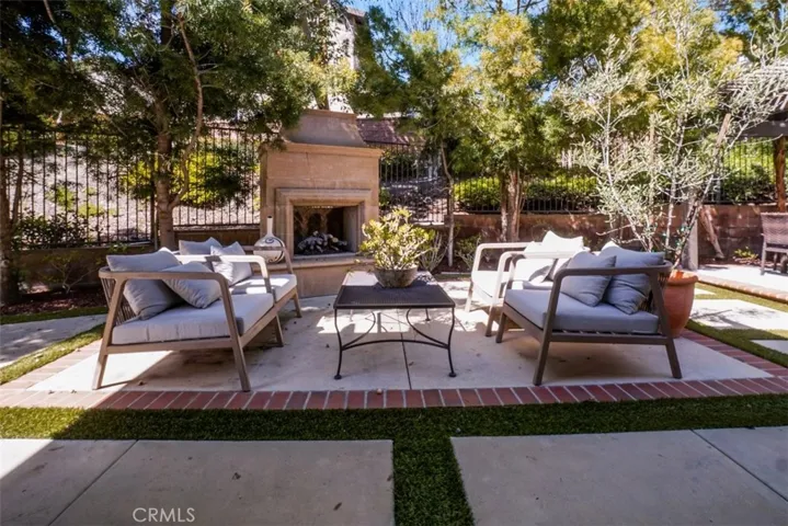 7 Mayville Place, Ladera Ranch, California 92694