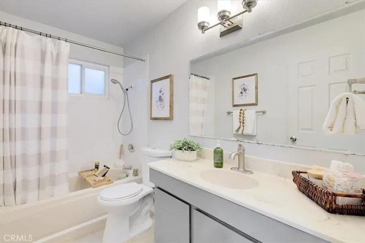 1005 Jay Street, Olivehurst, California 95961