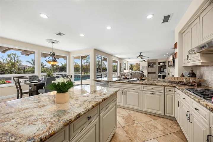 27160 Big Horn Mountain, Yorba Linda, California 92887