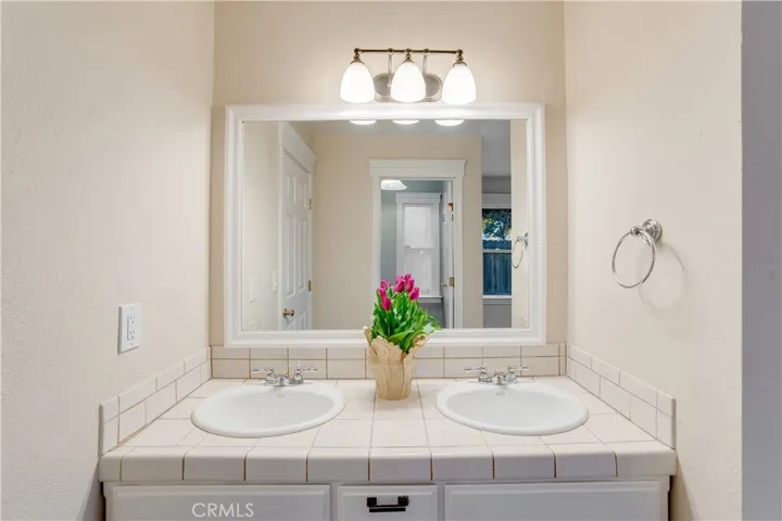 2210 Prune Street, Pinole, California 94564