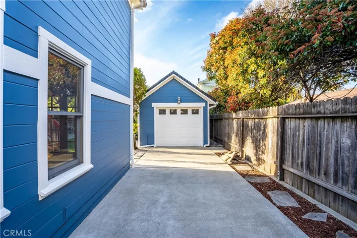 2210 Prune Street, Pinole, California 94564