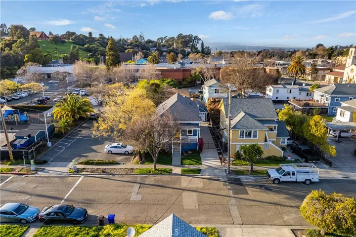 2210 Prune Street, Pinole, California 94564