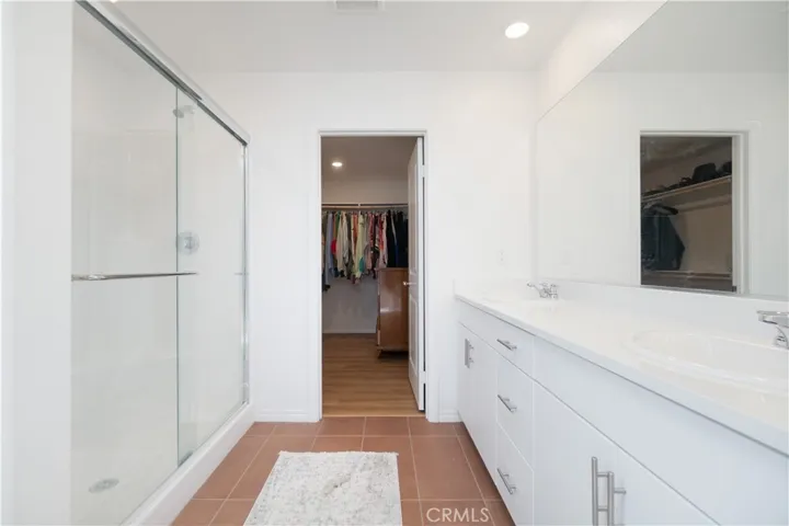 Primary suite detail