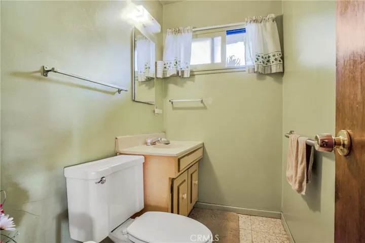 24250 Friar Street, Woodland Hills, California 91367