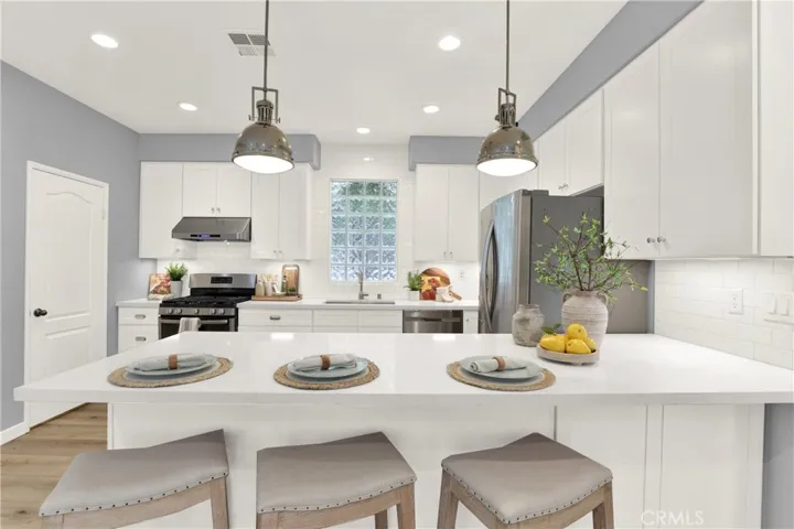 31 Mercantile Way, Ladera Ranch, California 92694